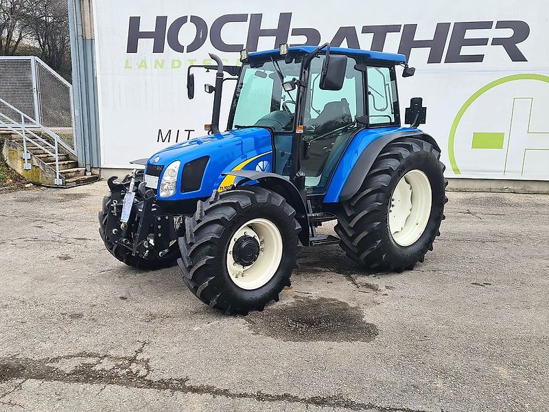 New Holland TL100A