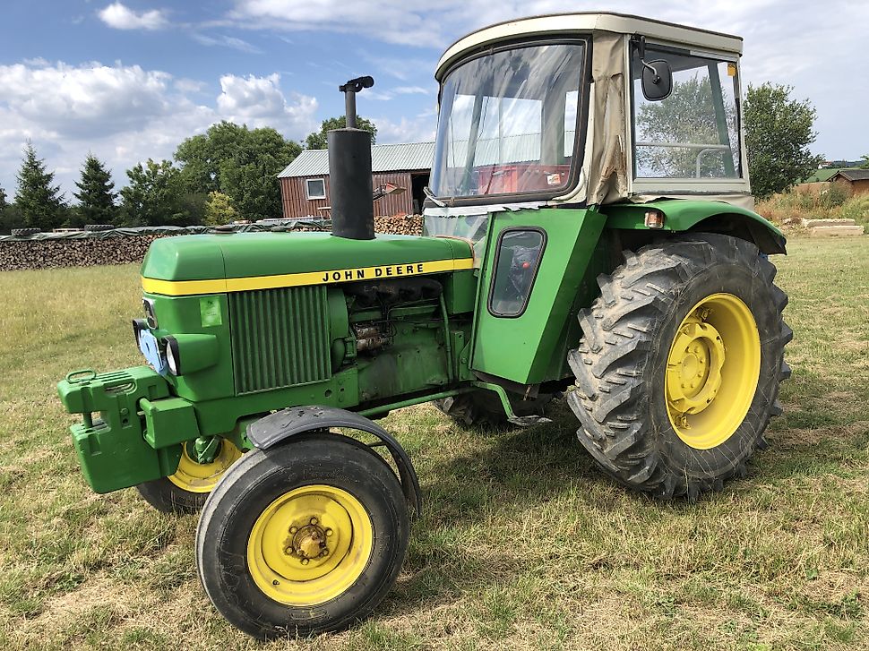 John Deere 2030