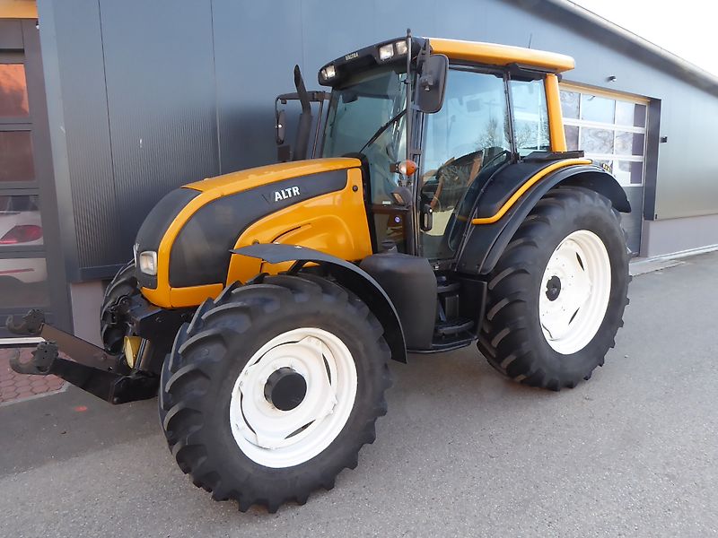 Valtra N91