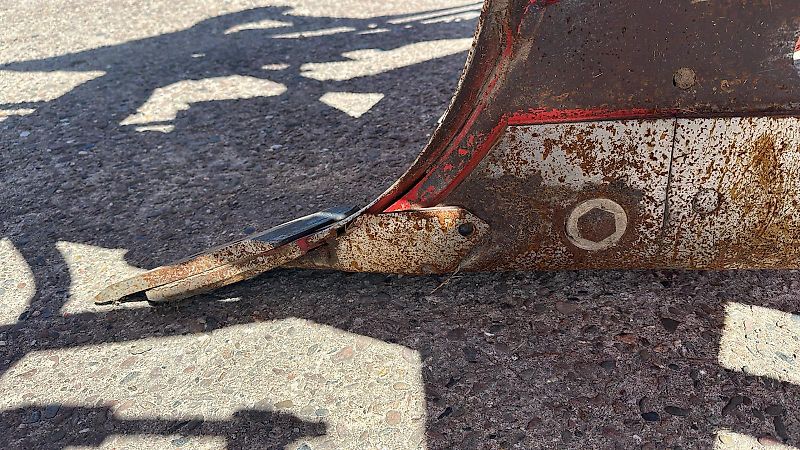 Vogel & Noot XM950 Vario Plus, 4Schar, BJ 2015, Steinsicherung, hydr. Packerarm, Verschleißteile sehr gut