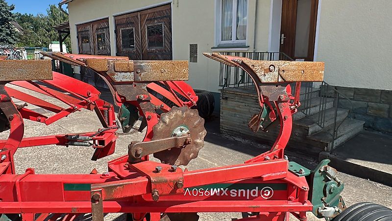 Vogel & Noot XM950 Vario Plus, 4Schar, BJ 2015, Steinsicherung, hydr. Packerarm, Verschleißteile sehr gut
