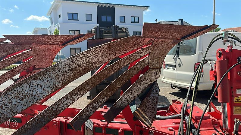 Vogel & Noot XM950 Vario Plus, 4Schar, BJ 2015, Steinsicherung, hydr. Packerarm, Verschleißteile sehr gut