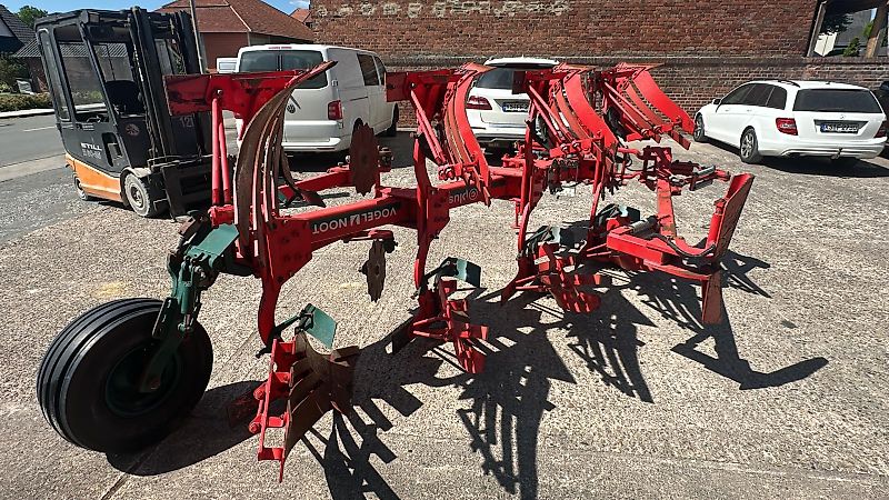 Vogel & Noot XM950 Vario Plus, 4Schar, BJ 2015, Steinsicherung, hydr. Packerarm, Verschleißteile sehr gut