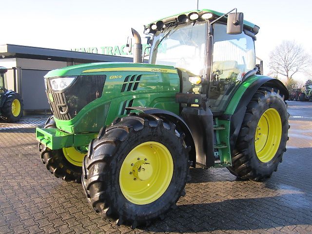 John Deere 6130