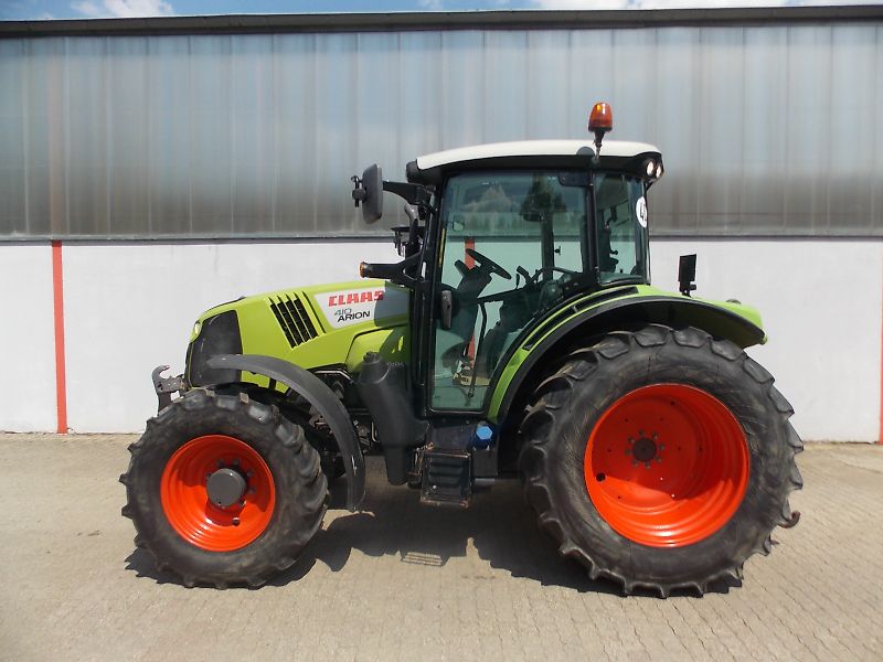 Claas Arion 410