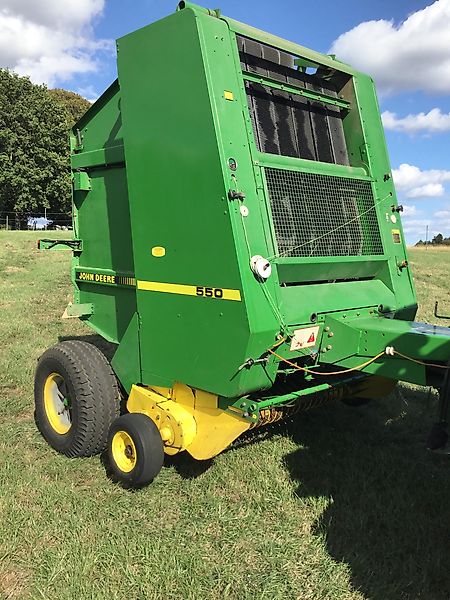 John Deere 550