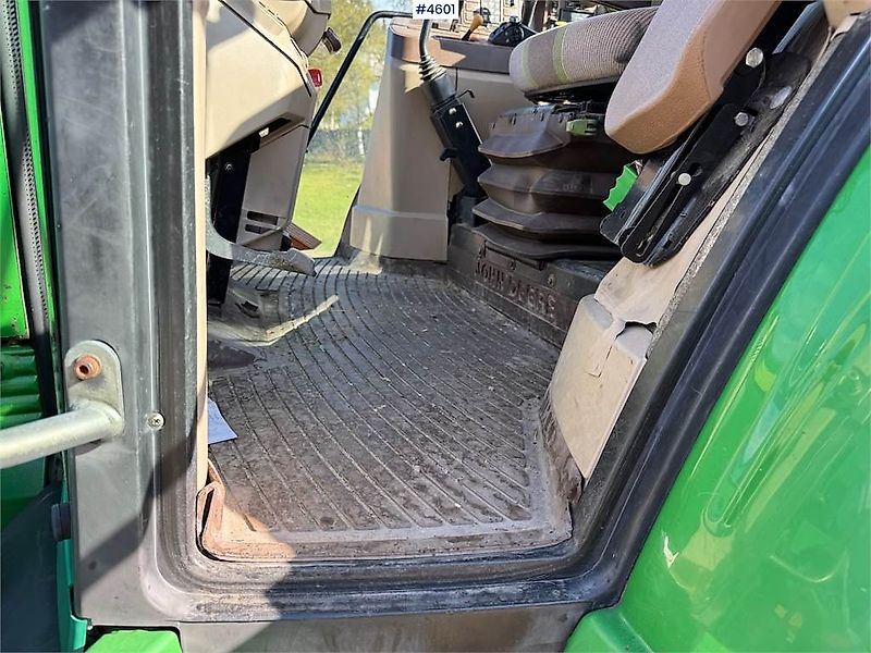 John Deere 6620