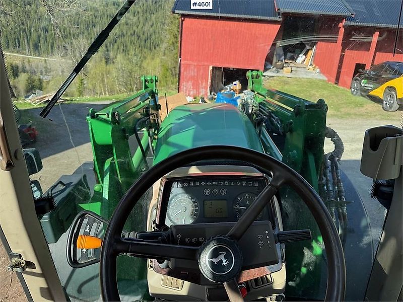 John Deere 6620