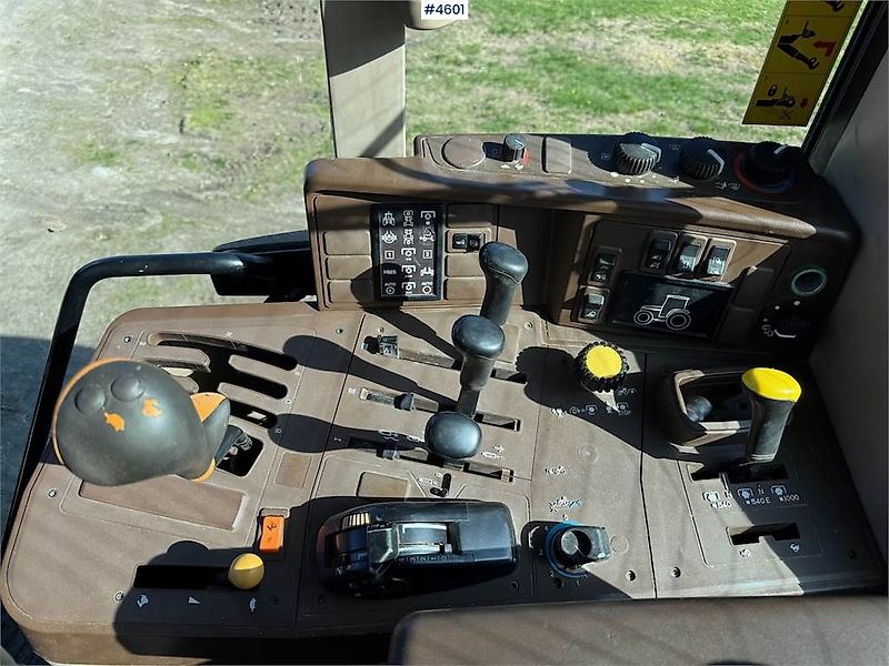 John Deere 6620