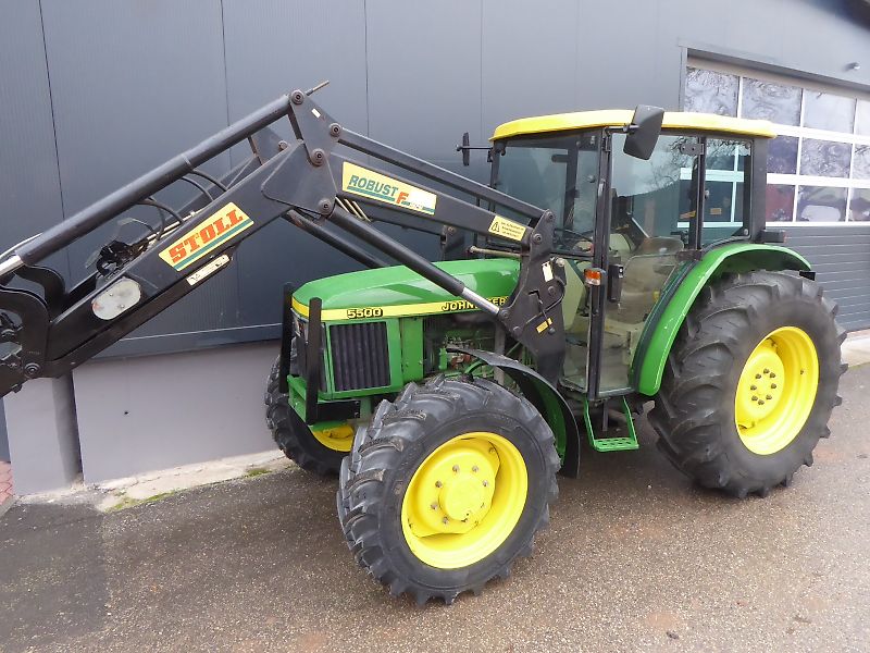 John Deere 5500