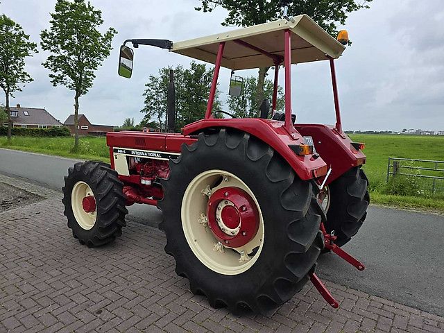 IHC 844-S