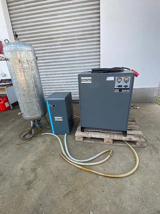 Atlas Copco GA10 Kompressor mit FX50 Kältetrockner und Kessel