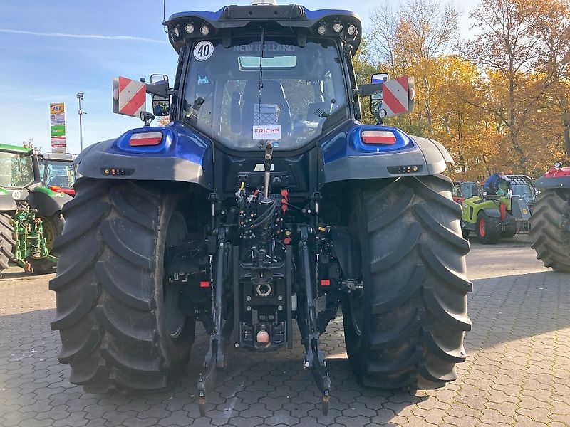 New Holland T7.300