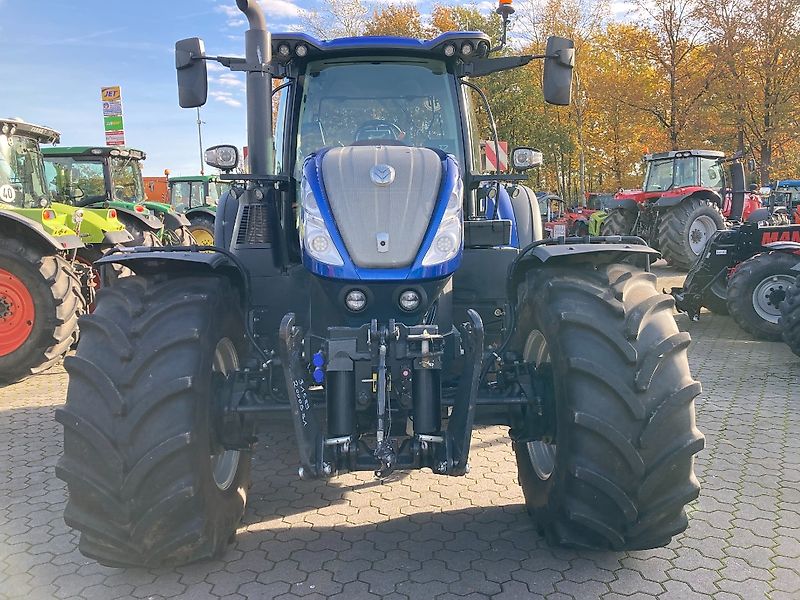 New Holland T7.300