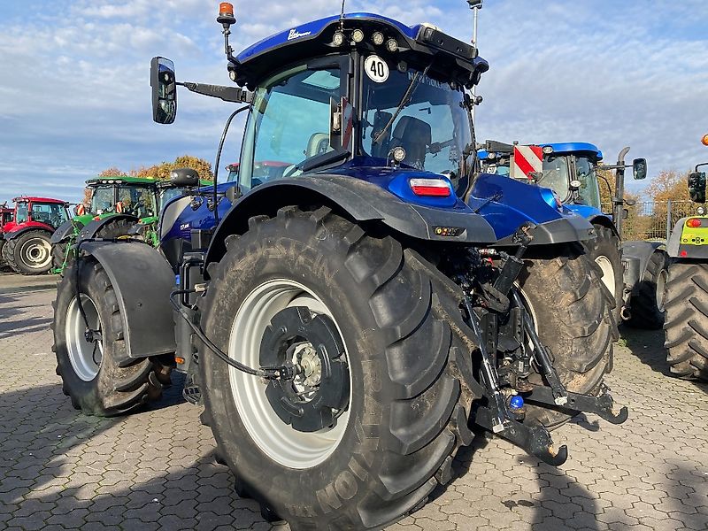 New Holland T7.300