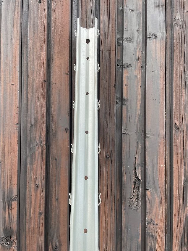 Terranova Terranova Weinbergspfähle Pfosten Stickel Weinberg Weinbau Wein - Lagerware zum TOP PREIS !!!