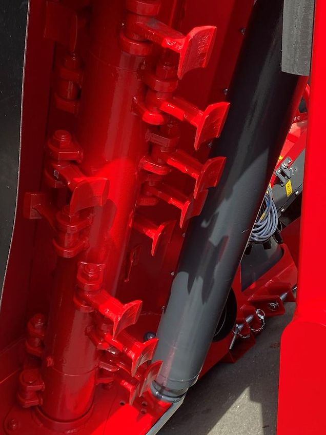 Omarv Böschungsmulcher Auslegemulcher Auslegemäher Mulcher