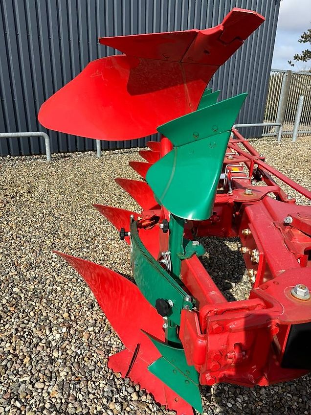 Kverneland 3300 S Variomat 6 F