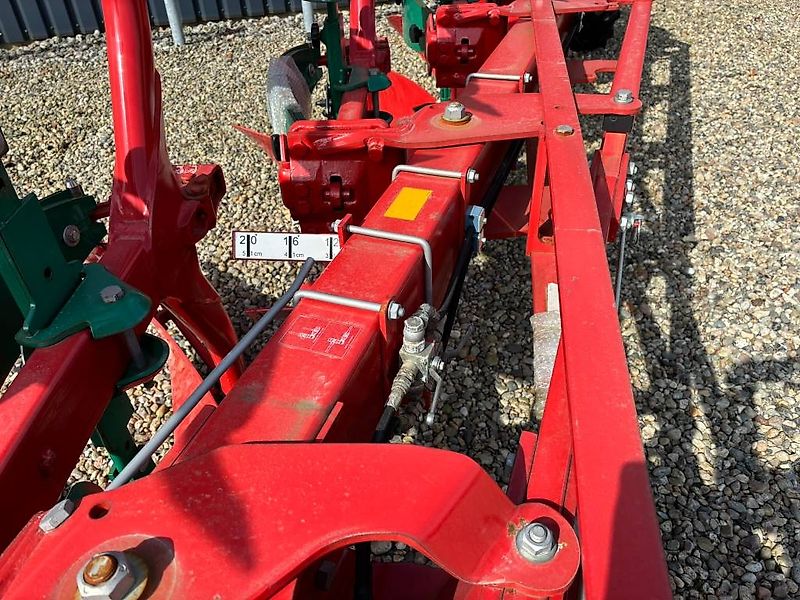 Kverneland 3300 S Variomat 6 F