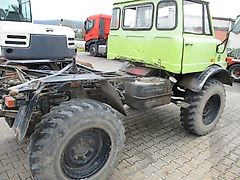Mercedes-Benz U 406