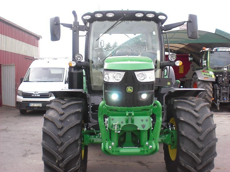 John Deere 6130 R