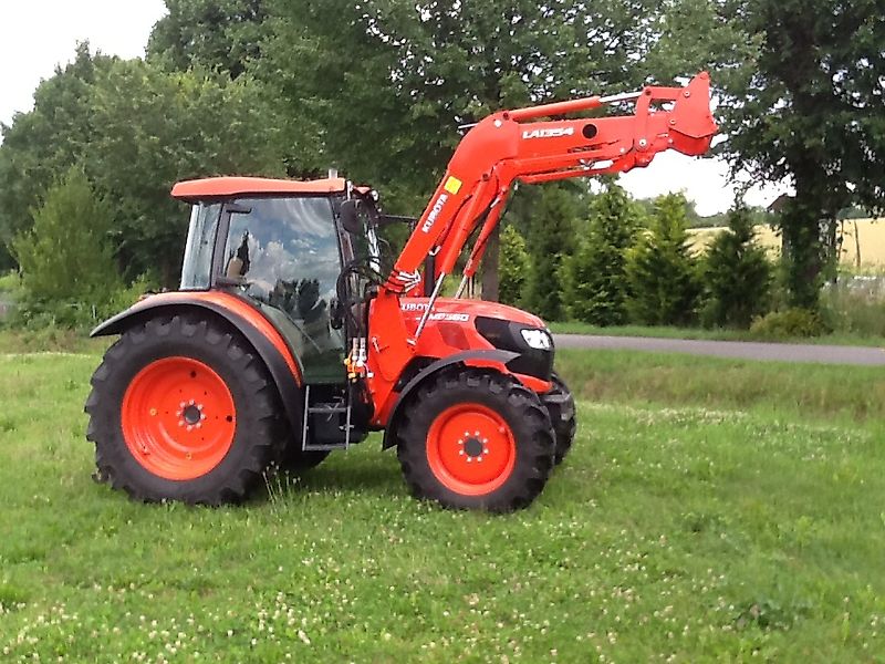 Kubota 8560