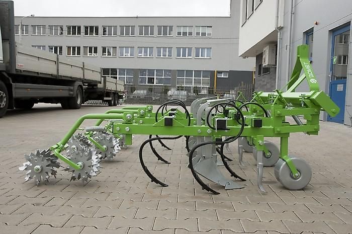 MD BO Norma Häufelpflug mit walze