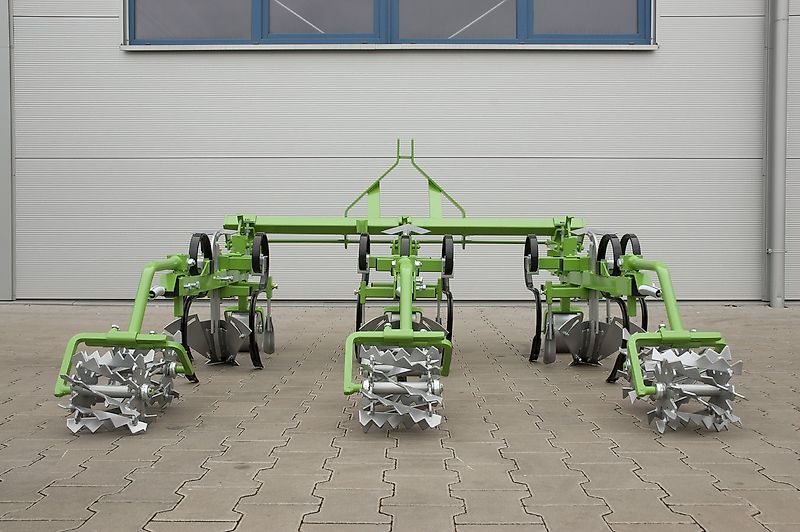 MD BO Norma Häufelpflug mit walze