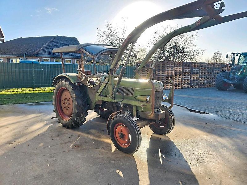 Fendt Farmer 2 S mit Frontlader Guter Zustand