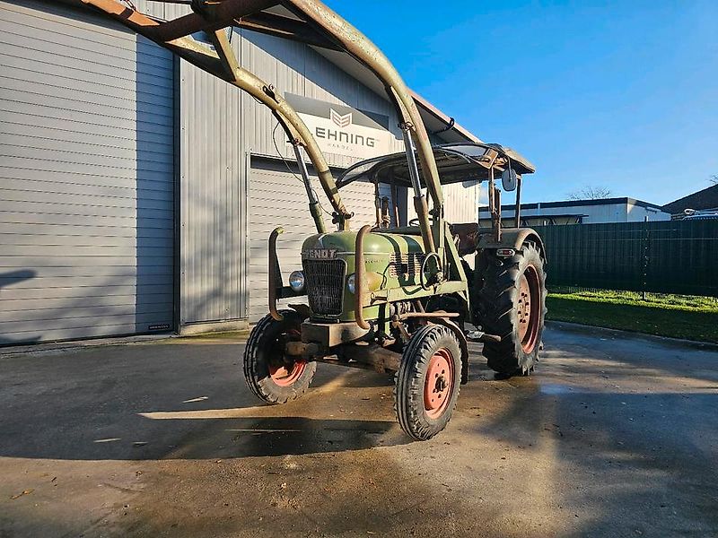 Fendt Farmer 2 S mit Frontlader Guter Zustand