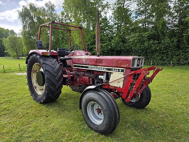IHC 844-S