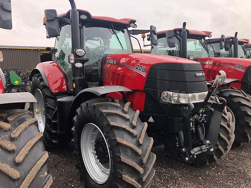 Case IH Puma 220