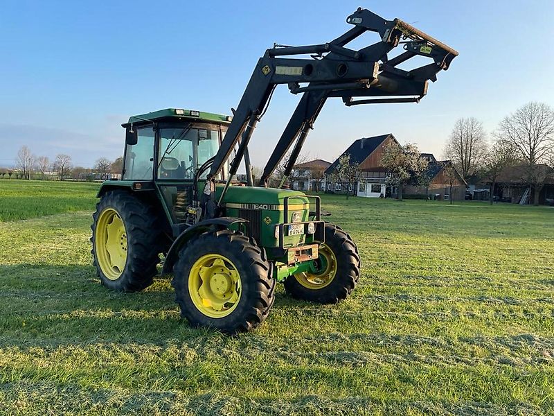 John Deere 1640