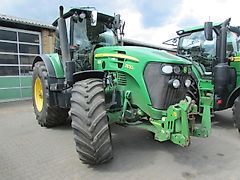 John Deere 7830