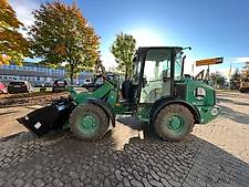 Caterpillar 906M traktorpool Angebot