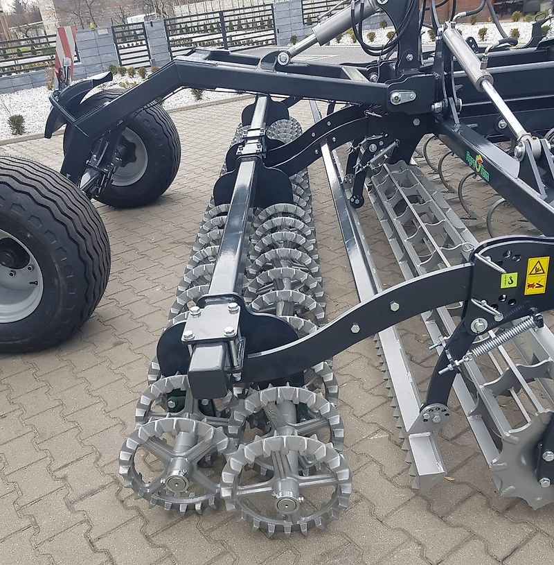 MD MD AGT Saatbettkombination UPH 4 m, 4,5 m, 5,0 m, 6,0 m hydr. klappbar