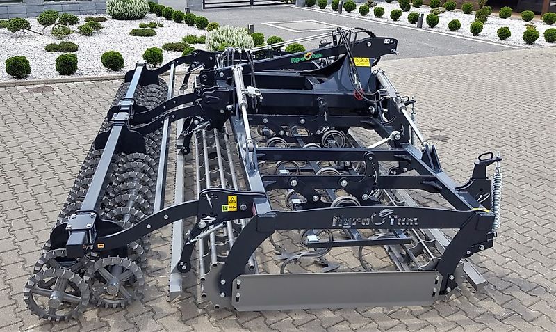 MD MD AGT Saatbettkombination UPH 4 m, 4,5 m, 5,0 m, 6,0 m hydr. klappbar