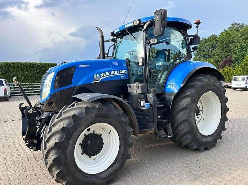 New Holland T7.210 AC
