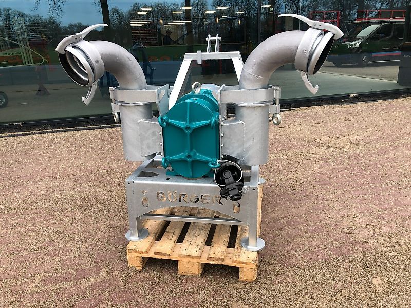 Börger FL 518 Mestpomp op driepuntsbok