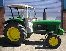 John Deere 1020