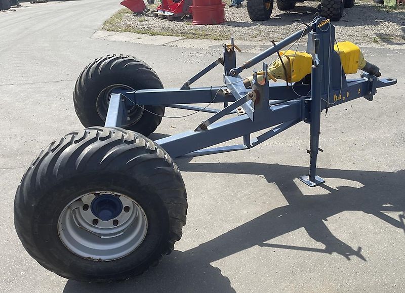 Bogballe Fahrwerk Düngerstreuer