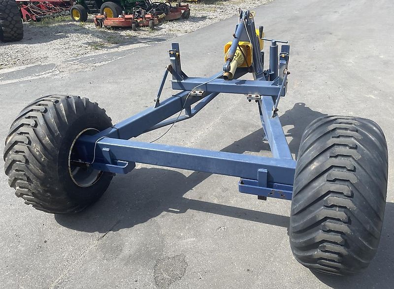 Bogballe Fahrwerk Düngerstreuer
