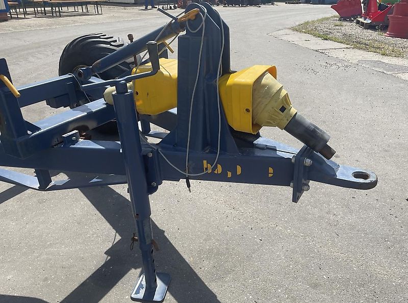 Bogballe Fahrwerk Düngerstreuer