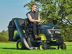 RYOBI RY72TMX117-310 (117cm, 3 Akkus für 10.000qm)