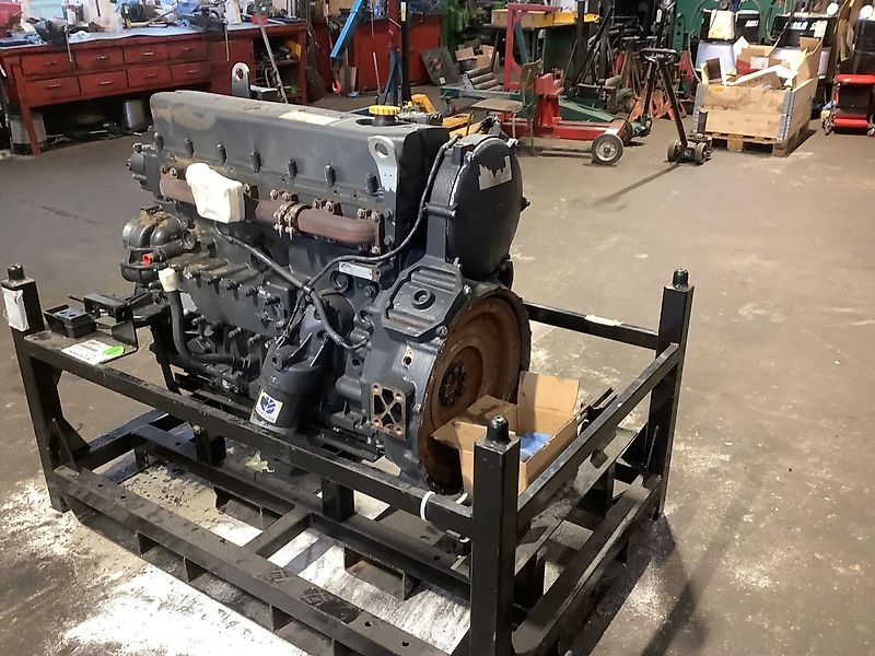 New Holland Motor F2CE9684C