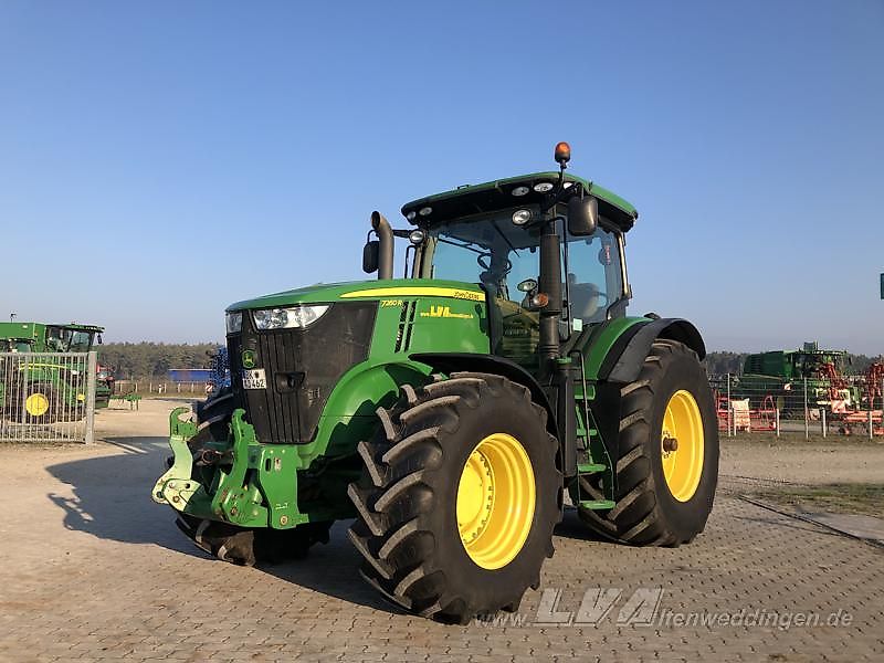 John Deere 7260R