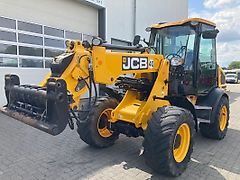 JCB TM 220