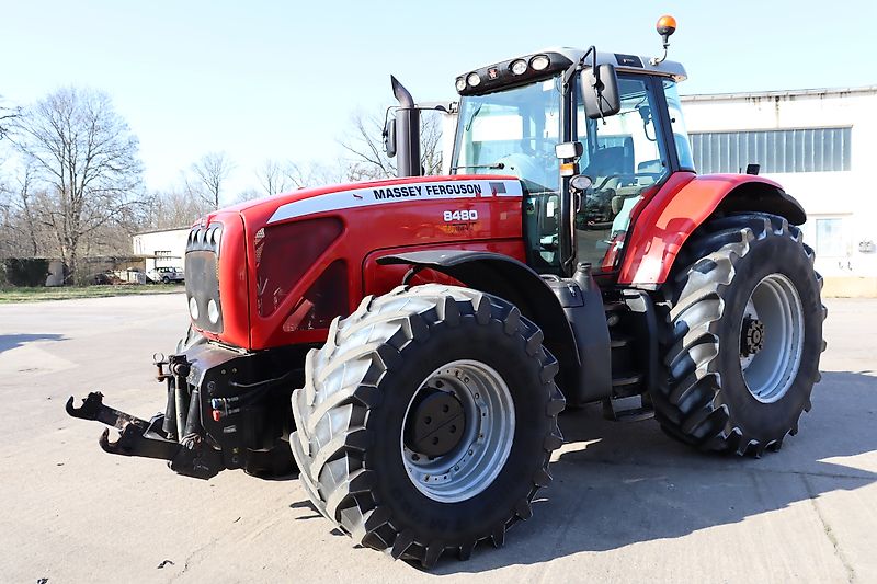 Massey Ferguson 8480