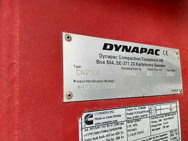 Dynapac CA250D