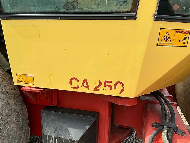 Dynapac CA250D